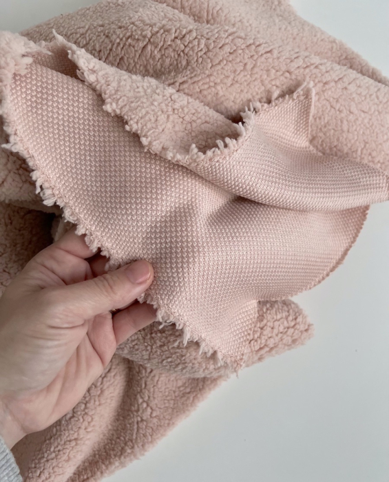 Teddy / moumoute bouclé coloris rose thé