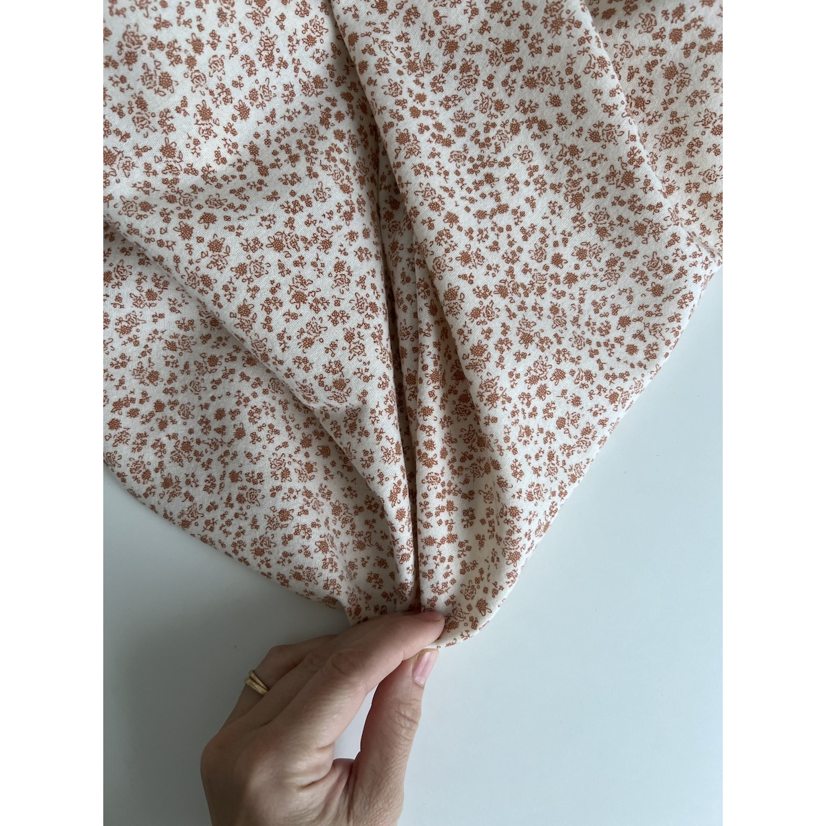 Eden - Coton gratté doux imprimé fleuri argile rose Batikou - 2