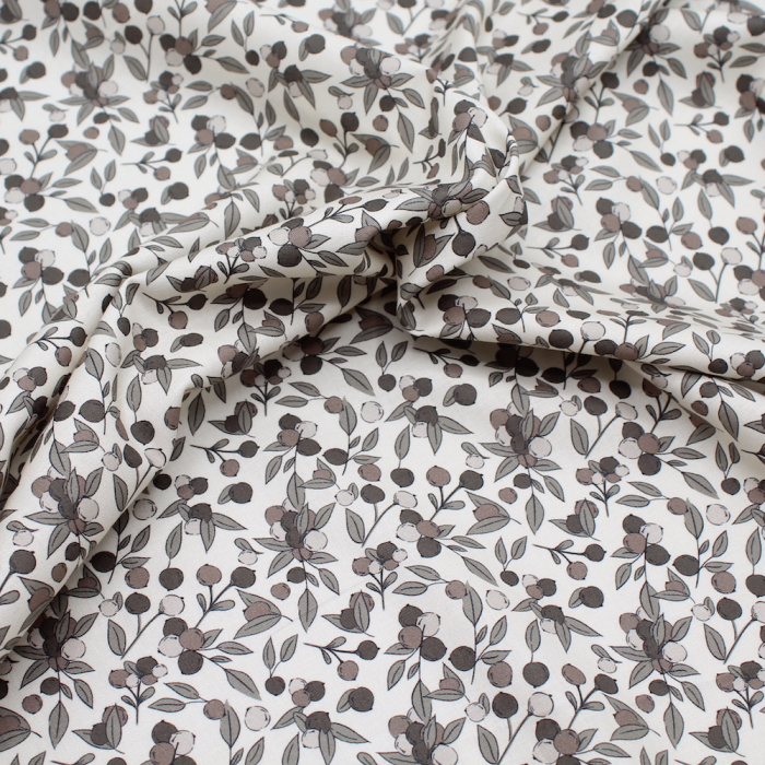 Popeline de coton douce imprimé exclusif berries / SWEET