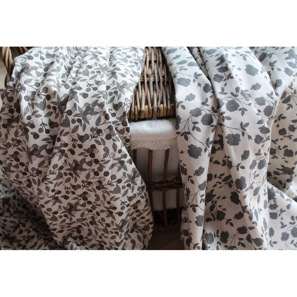 Popeline de coton douce imprimé exclusif Pinku / SWEET