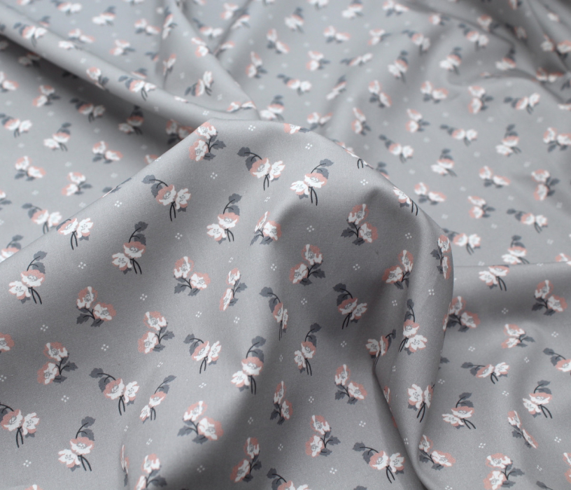 Popeline de coton BIO fine / motif fleuri exclusif Hana gris