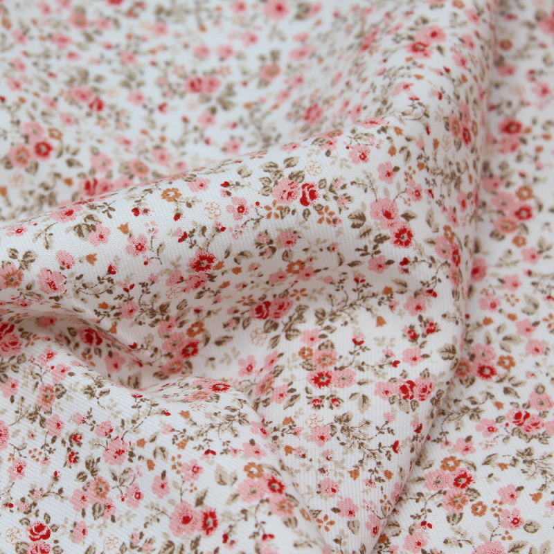 Tissu twill de coton organique imprimé fleuri