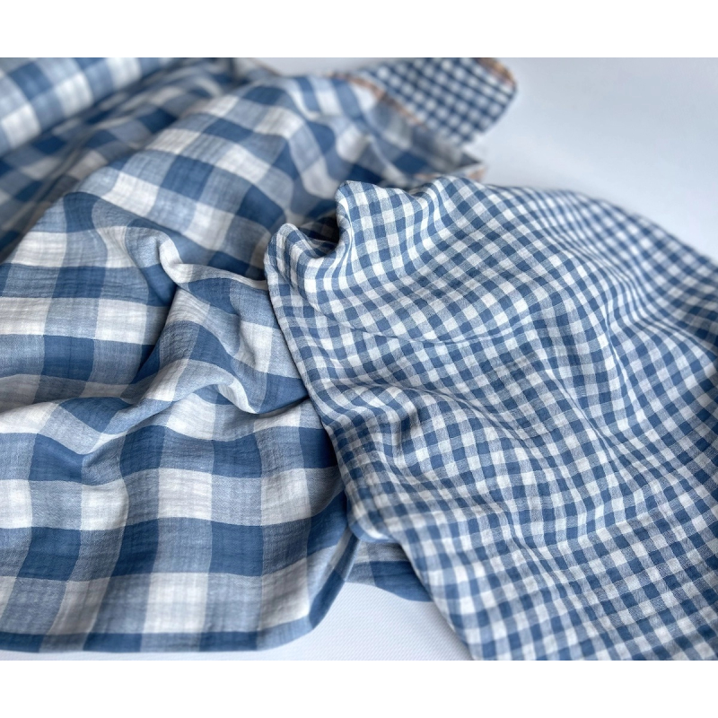 Double gaze de coton vichy réversible Bleu jean / blanc