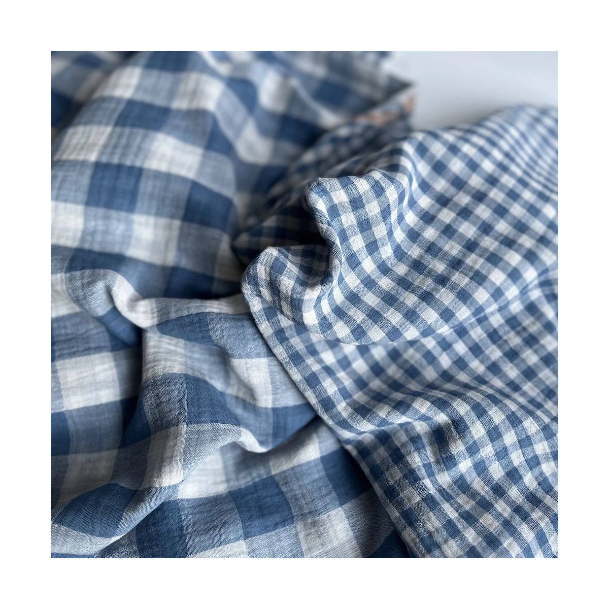 Double gaze de coton vichy réversible Bleu jean / blanc