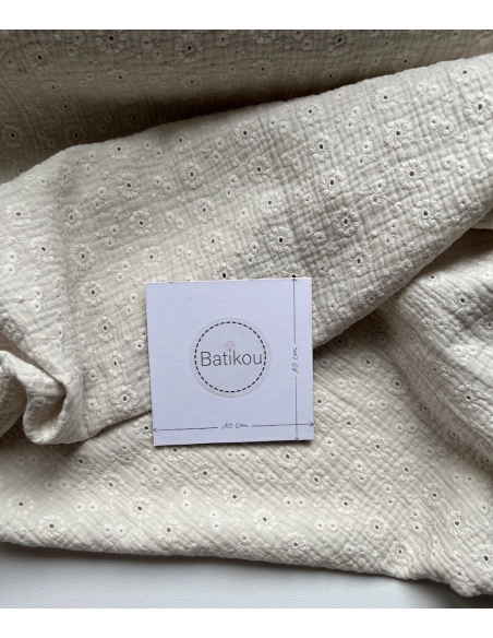 Double gaze de coton Suzy brodée coloris écru Qualité Oeko-tex - 4