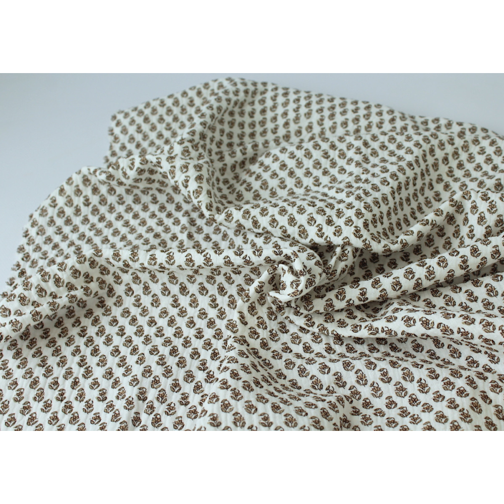 Aria -Double gaze de coton blanc cassé à motifs petites fleurs façon hand block