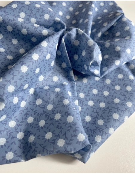 Gaspard - Batiste de coton organique imprimé fleuri fond bleu