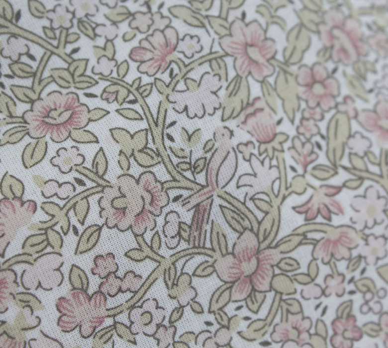 Birdy - Batiste de coton BIO imprimé exclusif Rose et vert fané