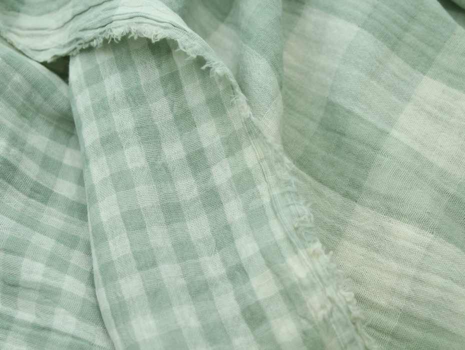 Double gaze de coton double face vichy vert tendre