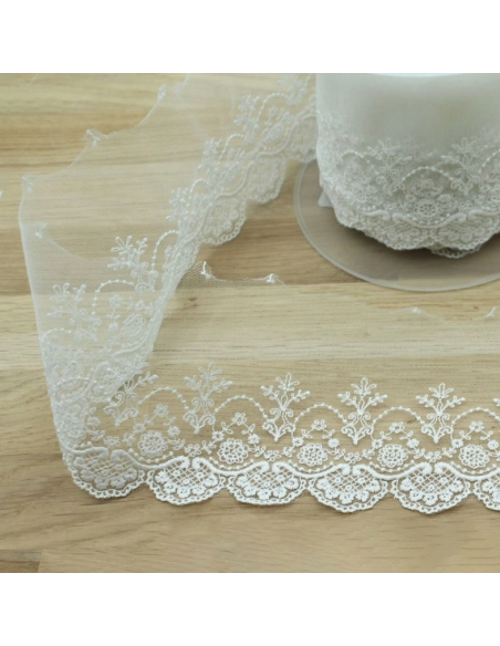 Galon dentelle tulle brodé 95mm x 1m blanc