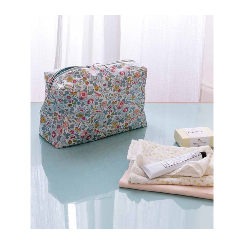 Livre Patrons de couture Tome 2 intemporels pour bébés