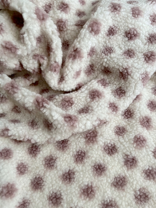 Teddy Sherpa bouclé fond écru clair motif pois vieux rose Mailles - 7