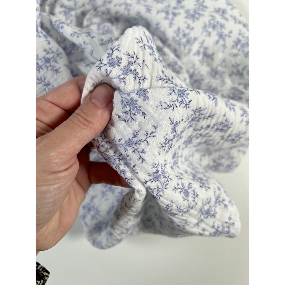 Meriem - Double gaze de coton BIO motif exclusif Bleu faïence Tissus issus de l'agriculture biologique  - 8