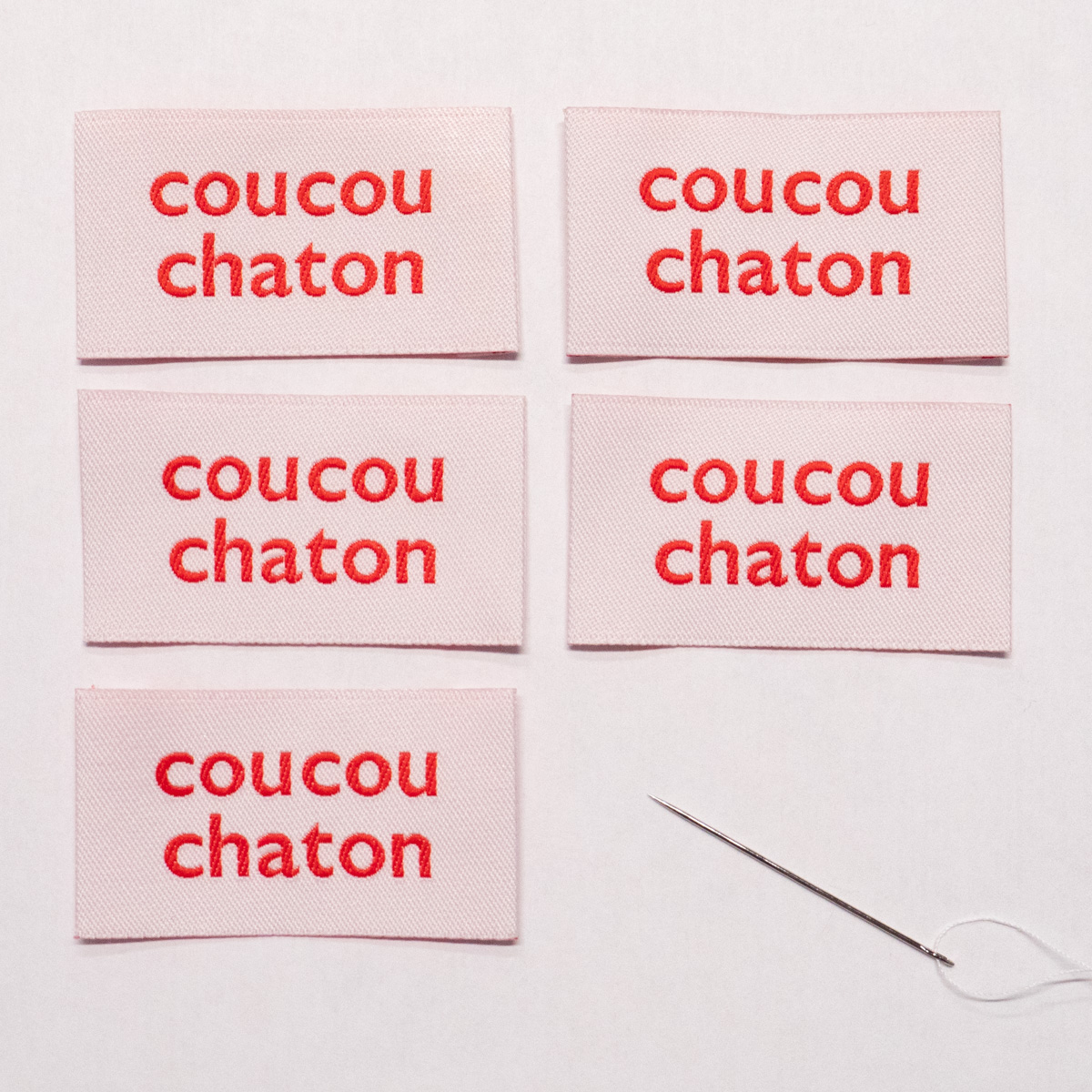 Étiquettes Tissées "Coucou Chaton" ©ikatee - Lot de 5