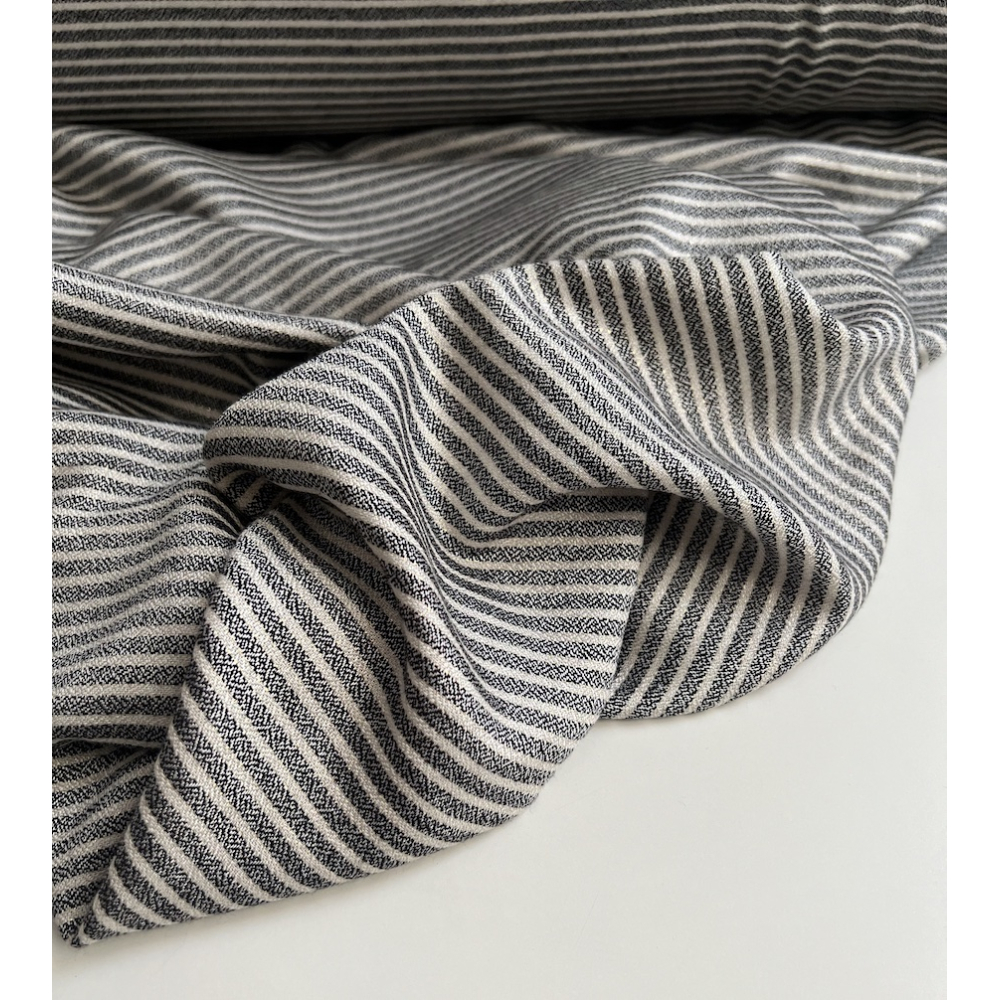 Viscose rayures chinées noires, écru et lurex doré Batikou - 7