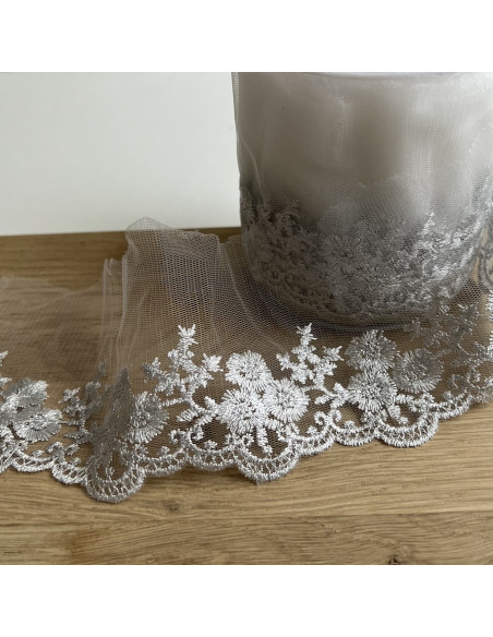 Galon Broderie Argentée sur Tulle 90mm x1m Batikou - 1