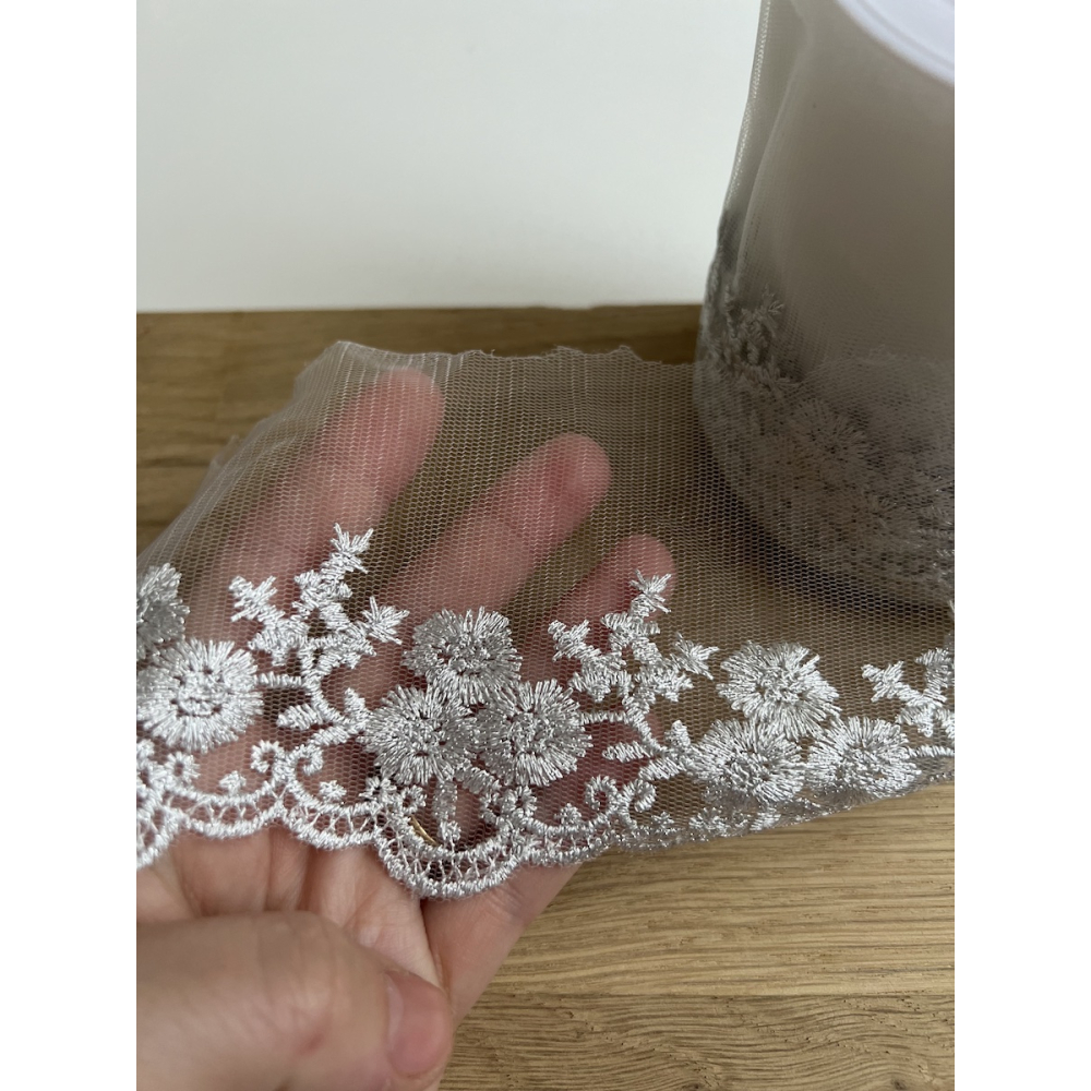 Galon Broderie Argentée sur Tulle 90mm x1m Batikou - 2