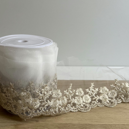 Galon Broderie Or sur Tulle 90mm x1m Batikou - 1 Galon Broderie Or sur Tulle 90mm x1m Batikou - 1