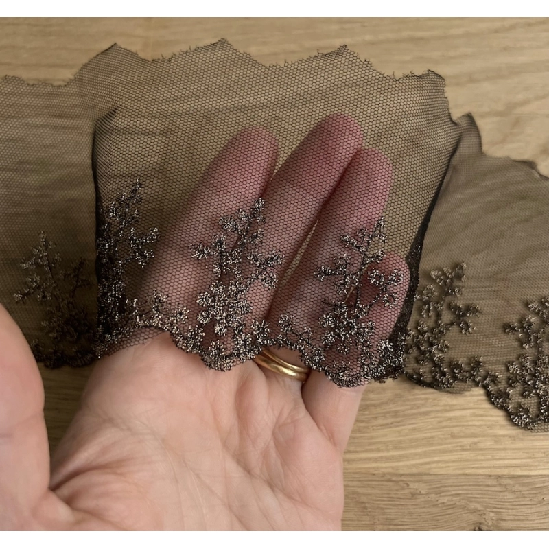 Galon broderie dorée sur tulle noir 80mm x1m Batikou - 2