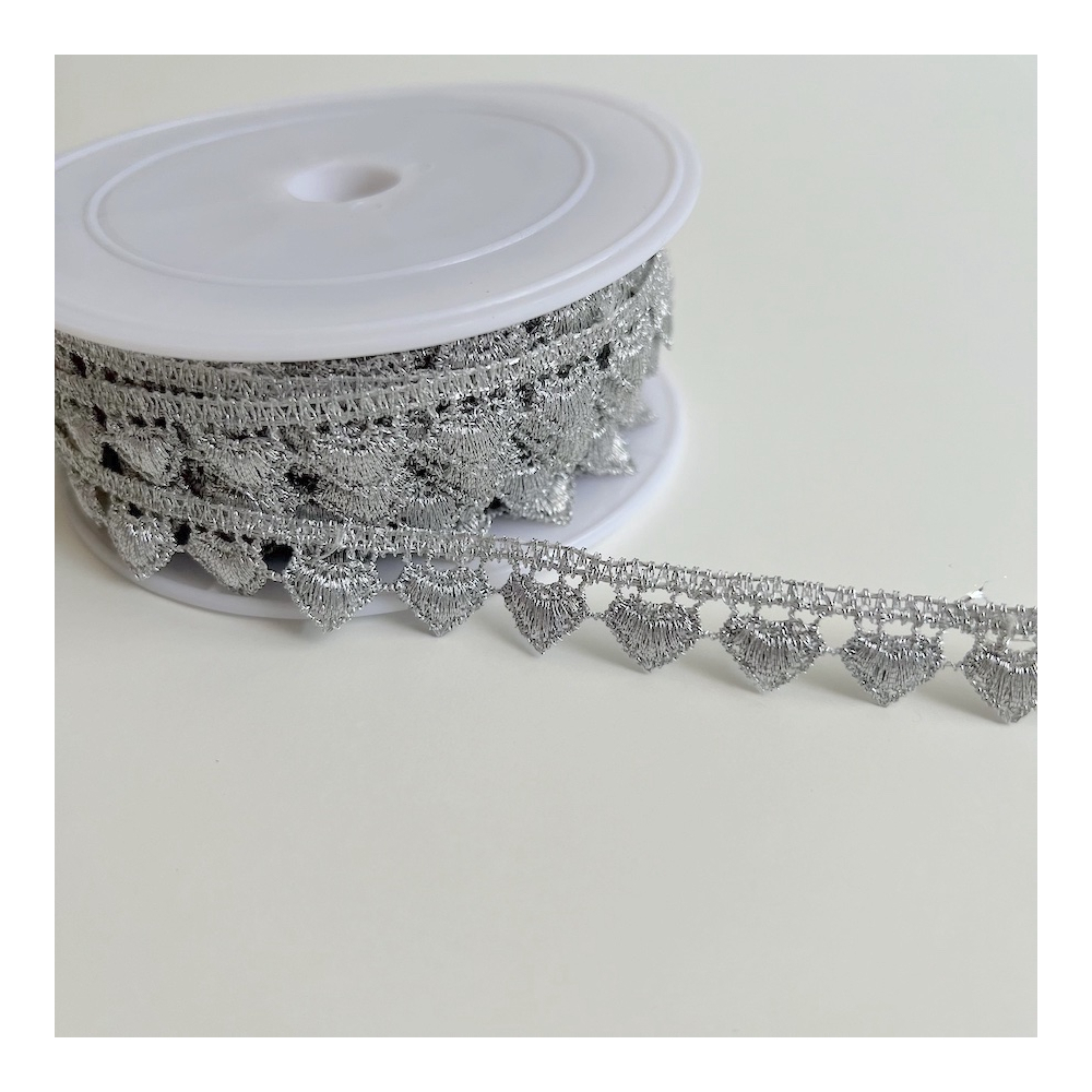 Galon guipure métallique cœur argenté 15mm x1m Batikou - 1