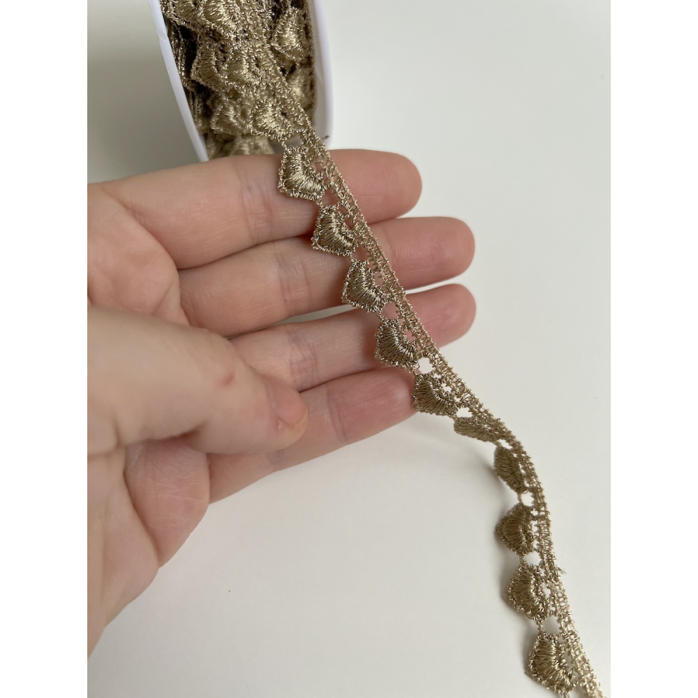Galon guipure métallique cœur doré 15mm x1m Batikou - 2
