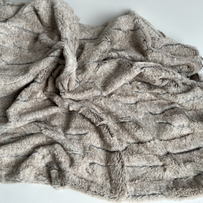 Fausse fourrure luxe coloris beige Mailles - 1