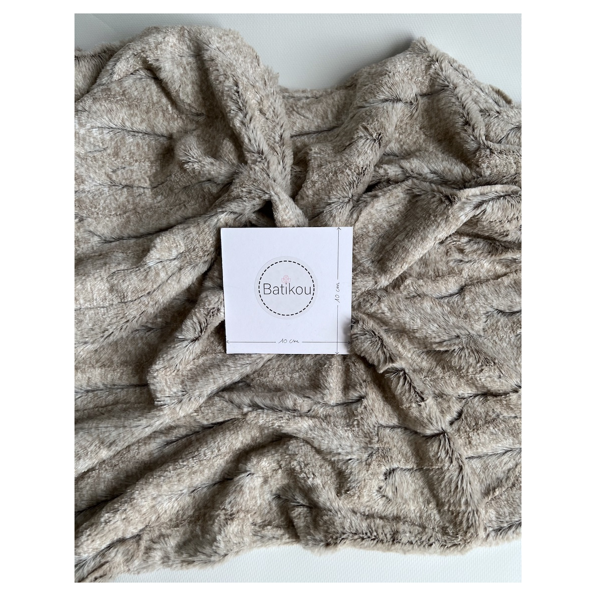 Fausse fourrure luxe coloris beige Mailles - 5 Fausse fourrure luxe coloris beige Mailles - 5