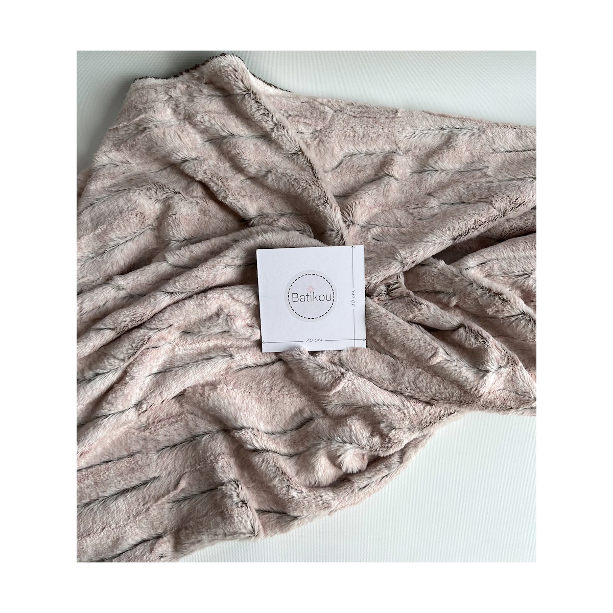 Fausse fourrure luxe coloris rose doux Mailles - 6 Fausse fourrure luxe coloris rose doux Mailles - 6