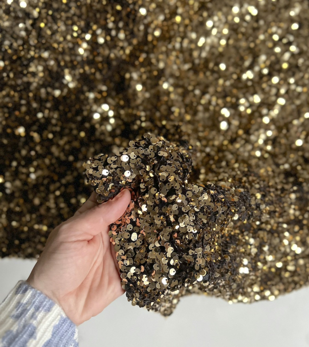 Sequins dorés sur velours noir Batikou - 3