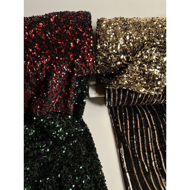 Sequins vert sapin sur velours noir Batikou - 9