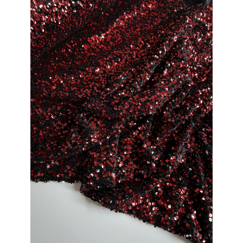 Sequins rouge sur velours noir Batikou - 4