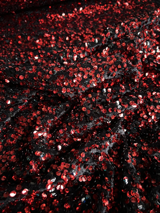 Sequins rouge sur velours noir Batikou - 5