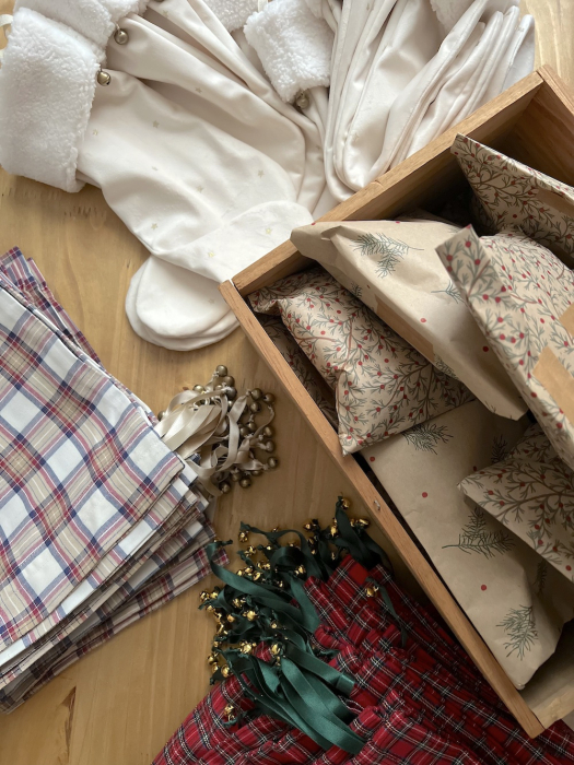 Botte de Noël  en velours écru à petites étoiles dorées Batikou - 4