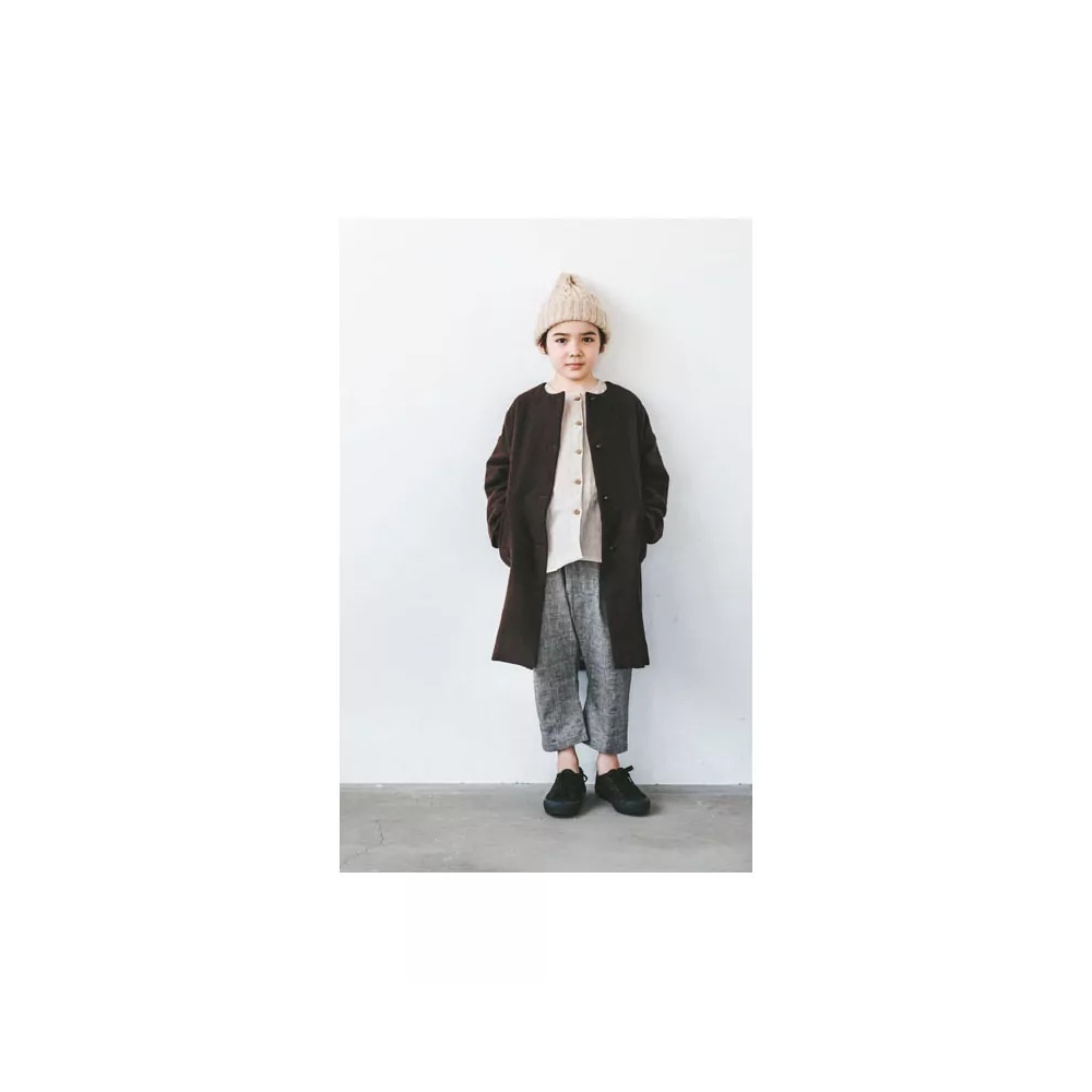 Livre 24 patrons de couture Vêtements unisexes pour enfant  - 18 Livre 24 patrons de couture Vêtements unisexes pour enfant  - 18