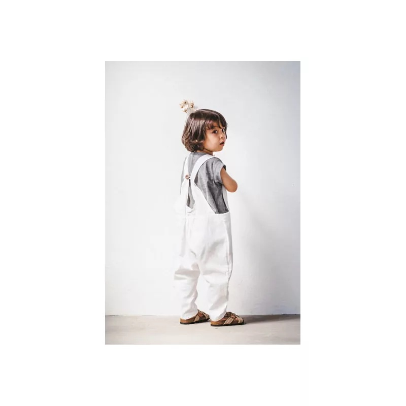 Livre 24 patrons de couture Vêtements unisexes pour enfant  - 20 Livre 24 patrons de couture Vêtements unisexes pour enfant  - 20