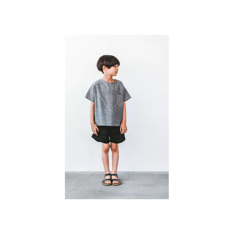 Livre 24 patrons de couture Vêtements unisexes pour enfant  - 21 Livre 24 patrons de couture Vêtements unisexes pour enfant  - 21
