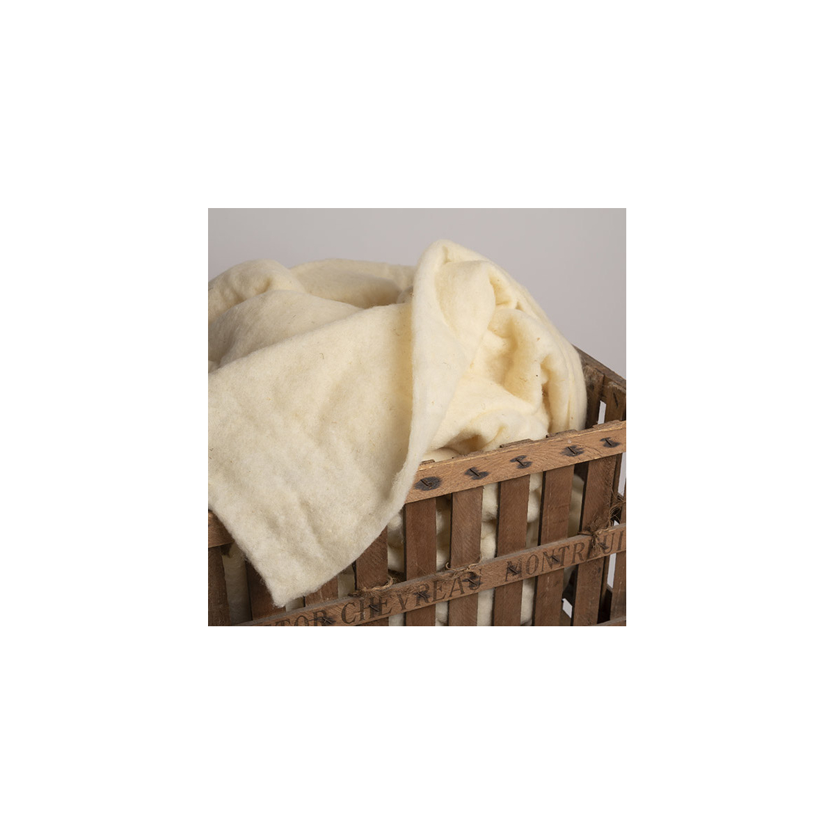Molleton / ouate laine vierge Fabriqué en France 230 x 250cm PSR Quilt France - 1 Molleton / ouate laine vierge Fabriqué en France 230 x 250cm PSR Quilt France - 1
