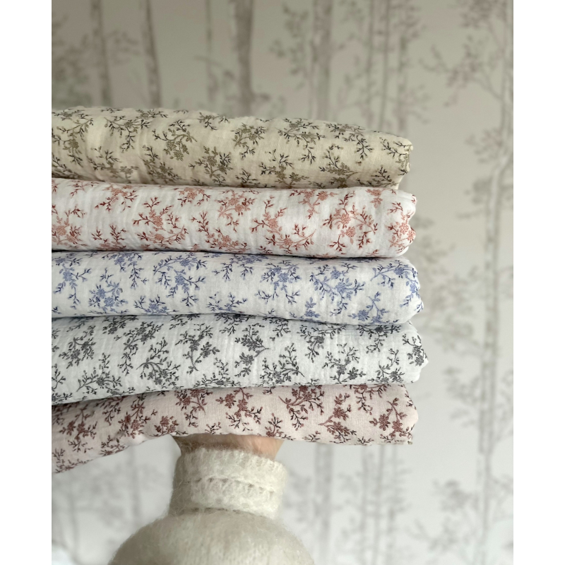 Meriem - Double gaze de coton BIO exclusif blanc à motifs fleuris gris Tissus issus de l'agriculture biologique  - 2