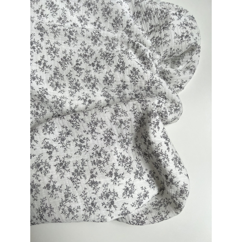 Meriem - Double gaze de coton BIO exclusif blanc à motifs fleuris gris Tissus issus de l'agriculture biologique  - 3