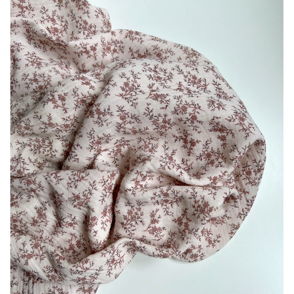 Meriem - Double gaze de coton BIO rose poudré à motifs fleuris Tissus issus de l'agriculture biologique  - 11
