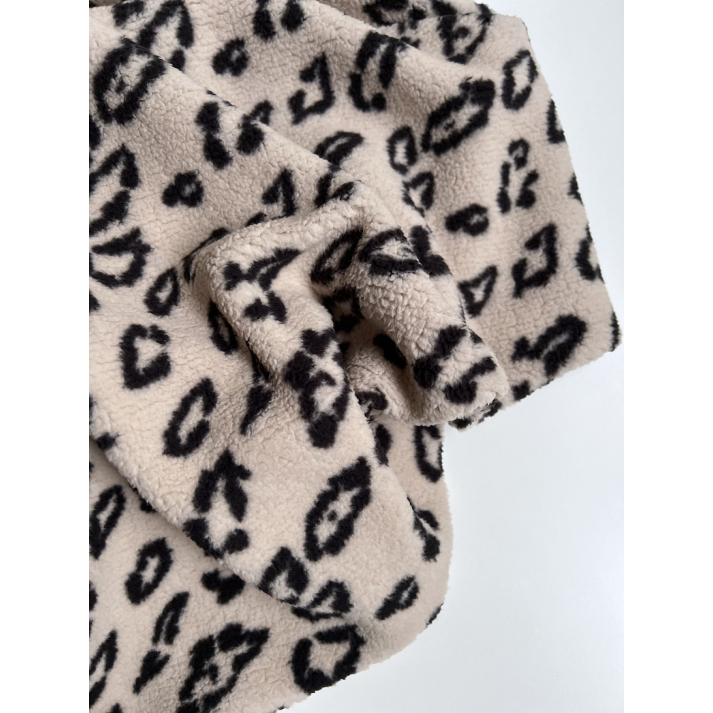 Teddy / moumoute bouclé fond beige clair motif Graou Mailles - 3