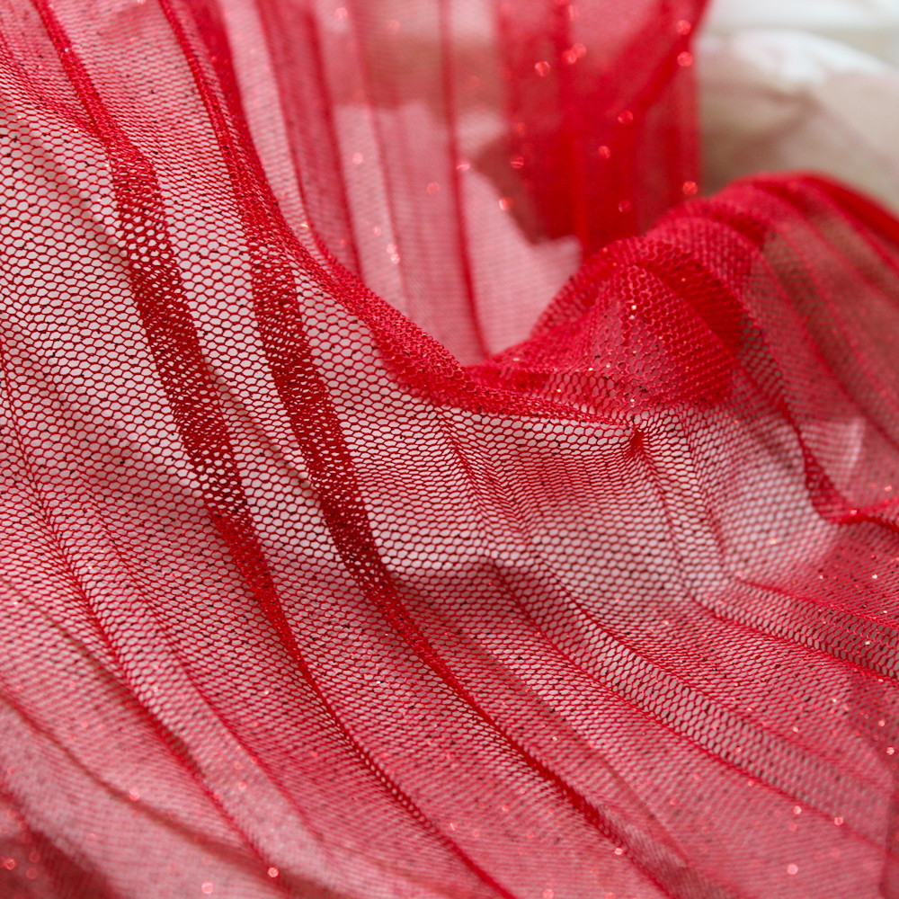 Tulle souple plissé "soleil" rouge