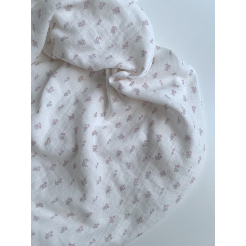 Madeleine - Double gaze de coton BIO blanc motif tulipes rose poudré Tissus issus de l'agriculture biologique  - 4