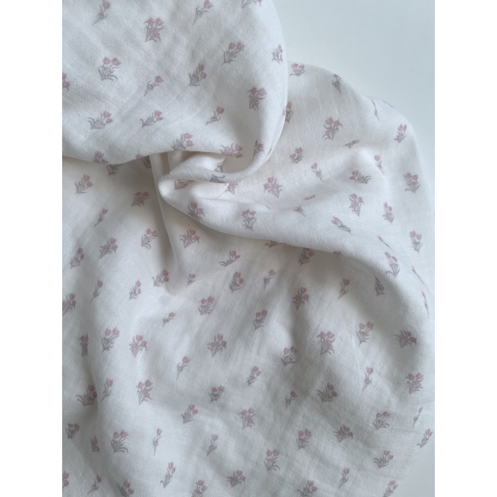 Madeleine - Double gaze de coton BIO blanc motif tulipes rose poudré Tissus issus de l'agriculture biologique  - 5