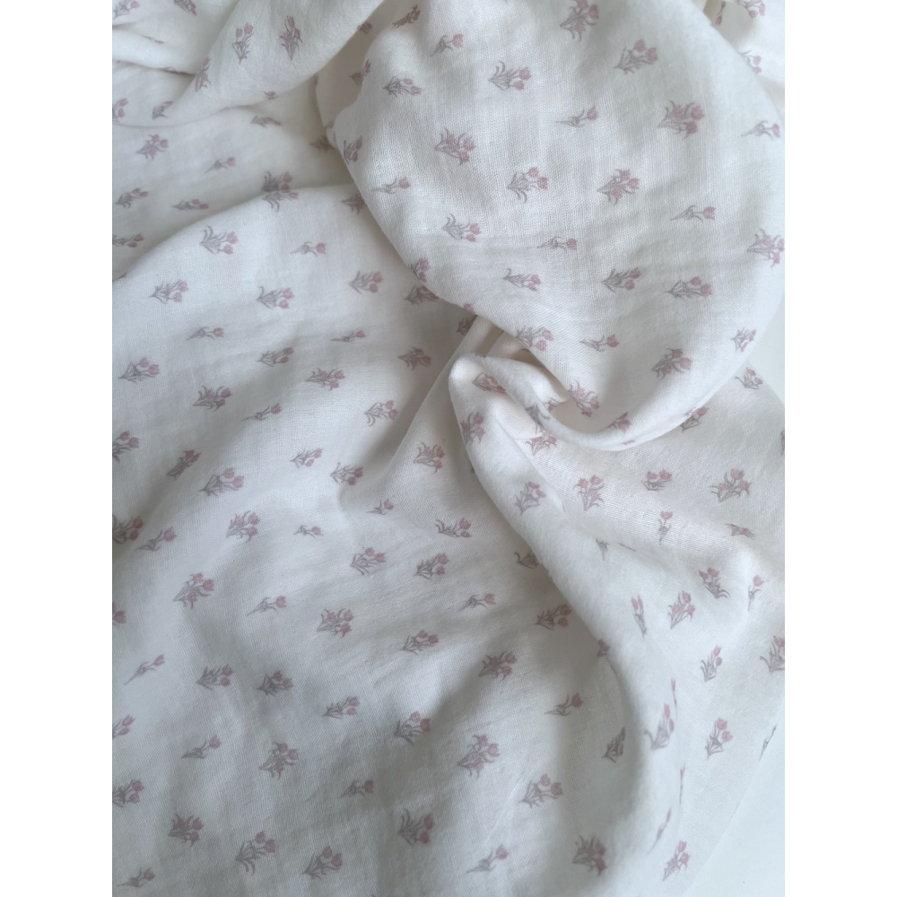 Madeleine - Double gaze de coton BIO blanc motif tulipes rose poudré Tissus issus de l'agriculture biologique  - 7
