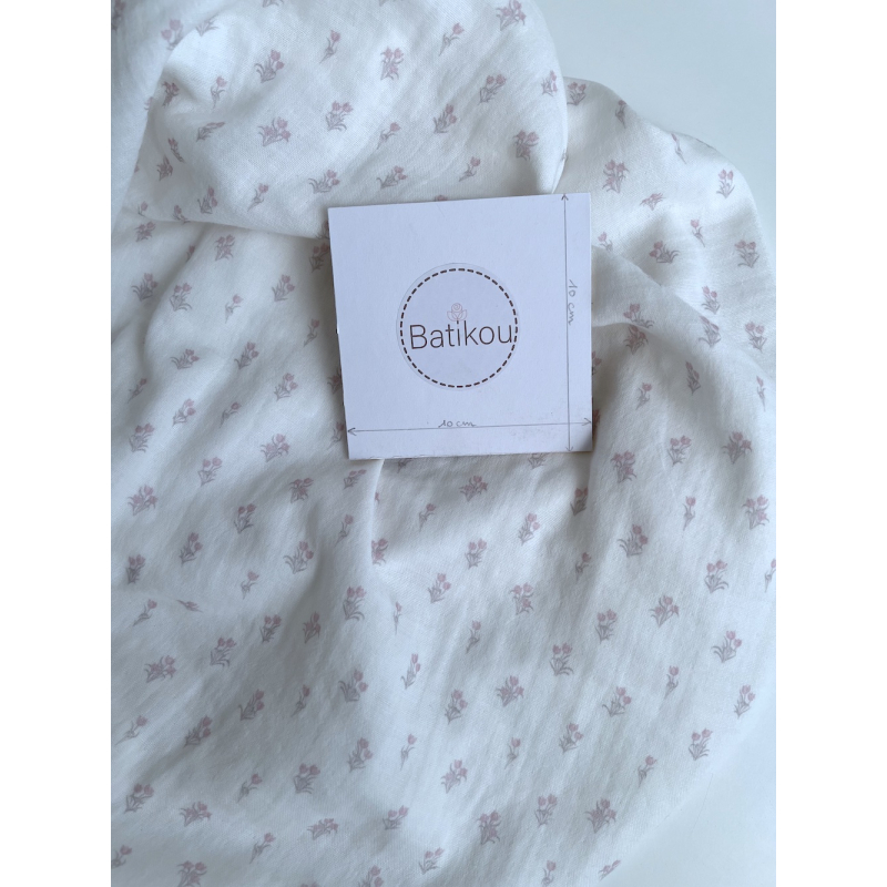 Madeleine - Double gaze de coton BIO blanc motif tulipes rose poudré Tissus issus de l'agriculture biologique  - 8