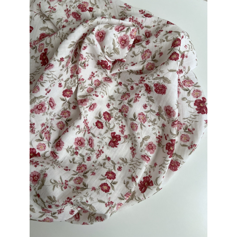 Romy - Double gaze de coton BIO blanc motif pourpre et vert Tissus issus de l'agriculture biologique  - 5