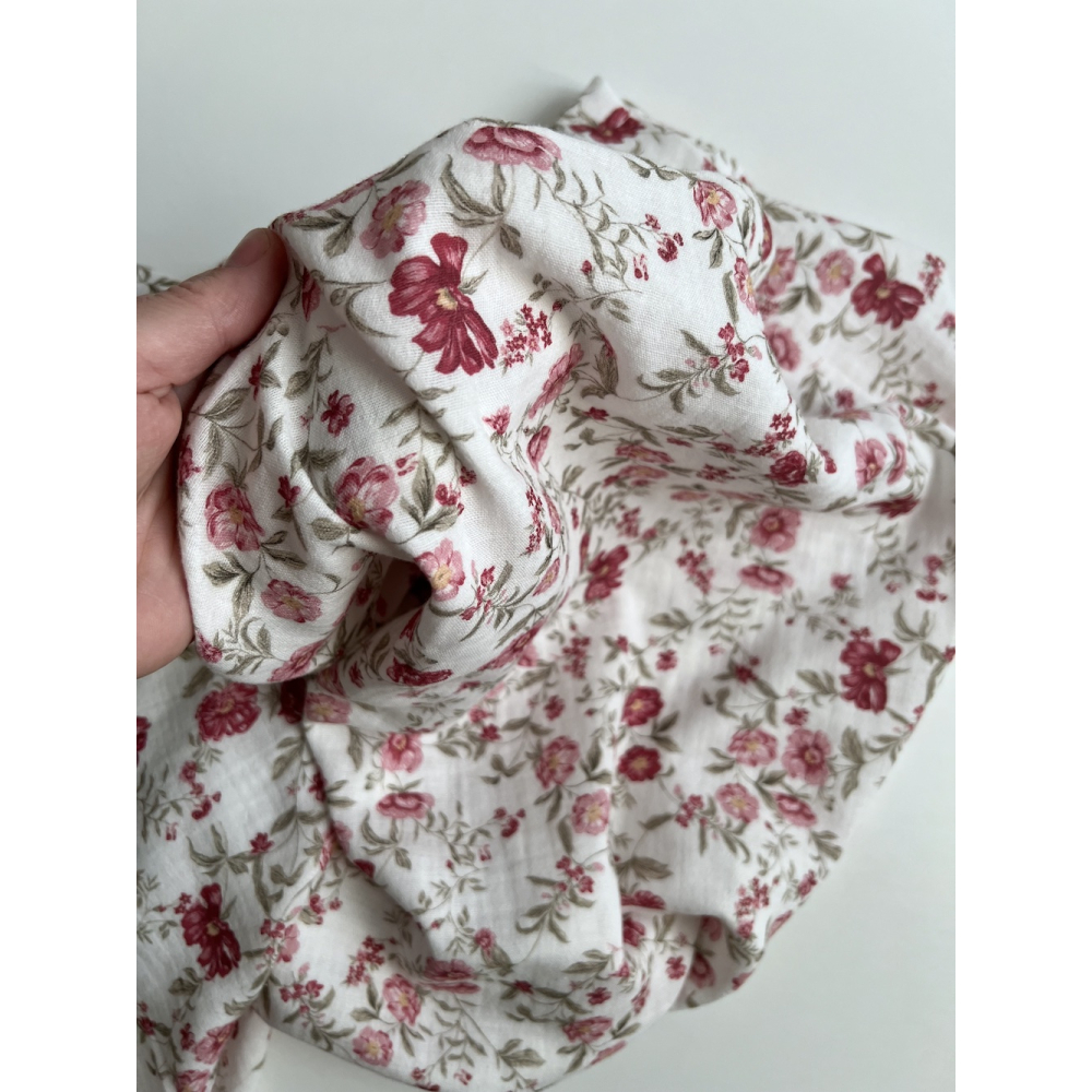 Romy - Double gaze de coton BIO blanc motif pourpre et vert Tissus issus de l'agriculture biologique  - 6