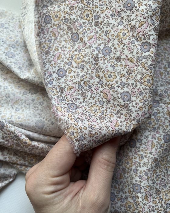 Capucine - Batiste de coton SILKYNE imprimé fleuri pastel Tissus issus de l'agriculture biologique  - 2
