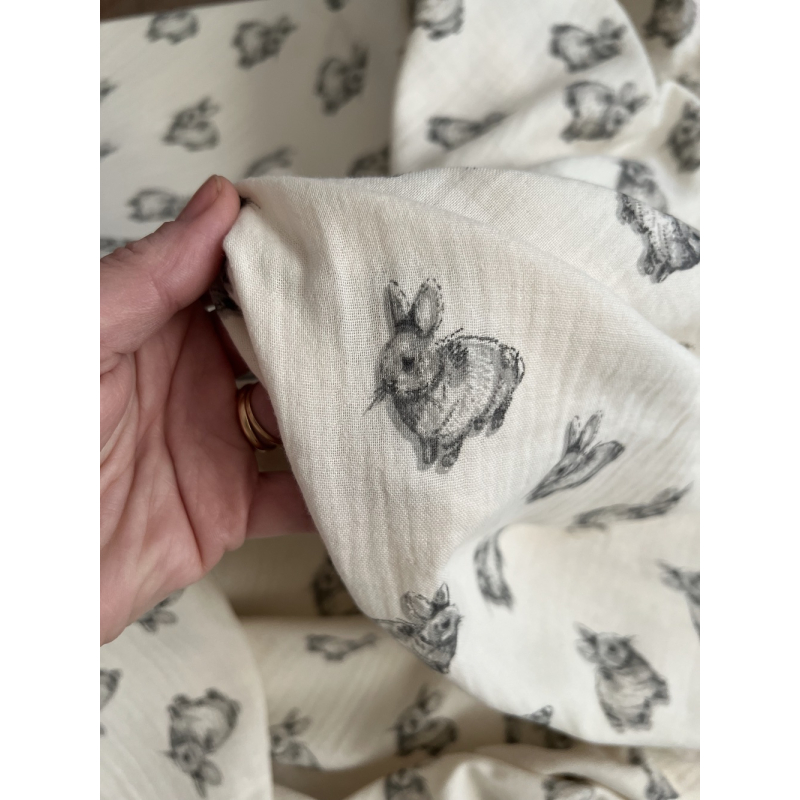 Double gaze de coton BIO écru motif exclusif lapins Tissus issus de l'agriculture biologique  - 8
